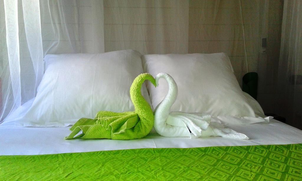 Le Refuge Du Bon Repos Villa Le Lorrain Ngoại thất bức ảnh